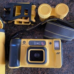 Minolta vintage underwater camera. Needs repair.